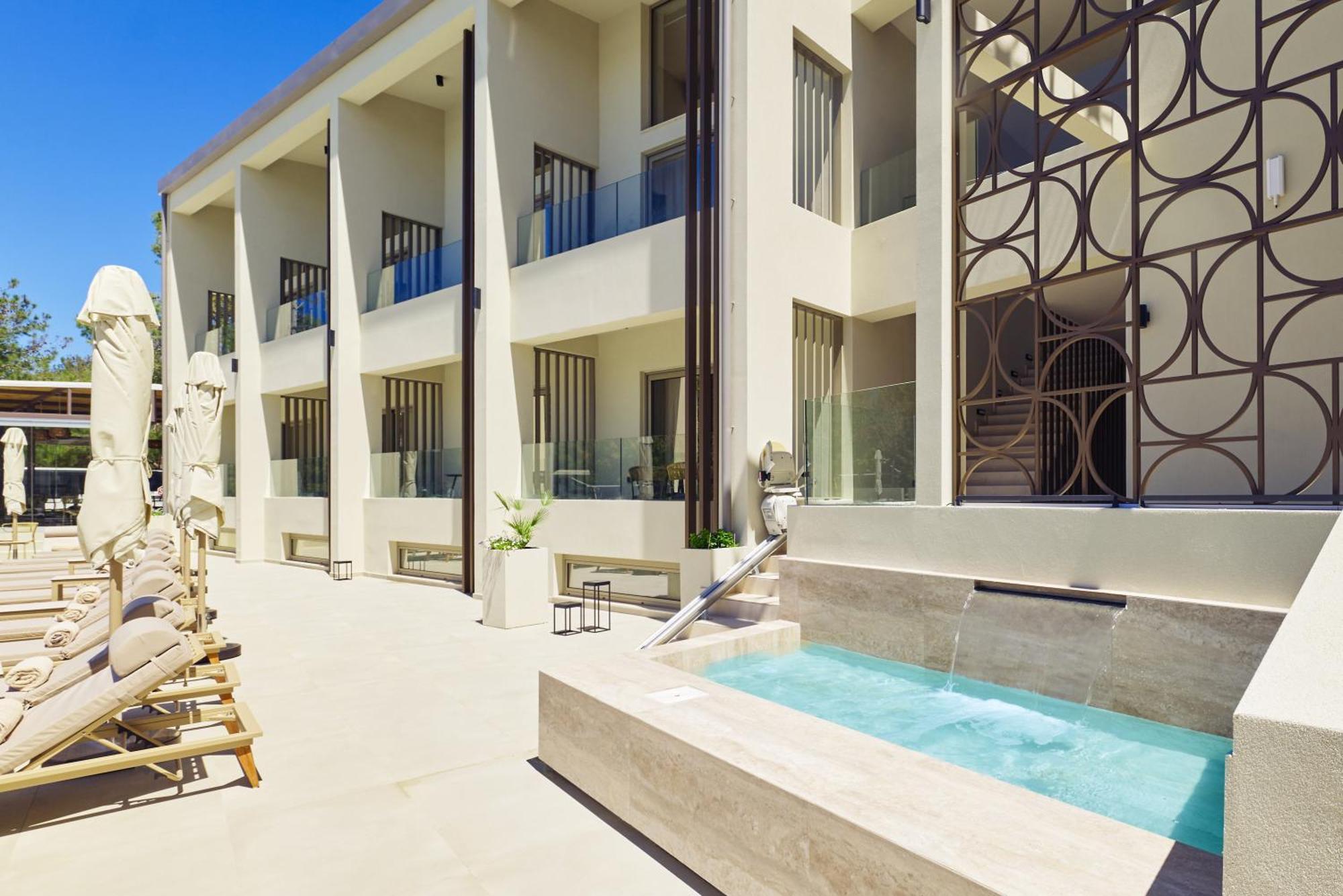 Inea Sole Boutique Hotel Като-Дарацо Екстер'єр фото