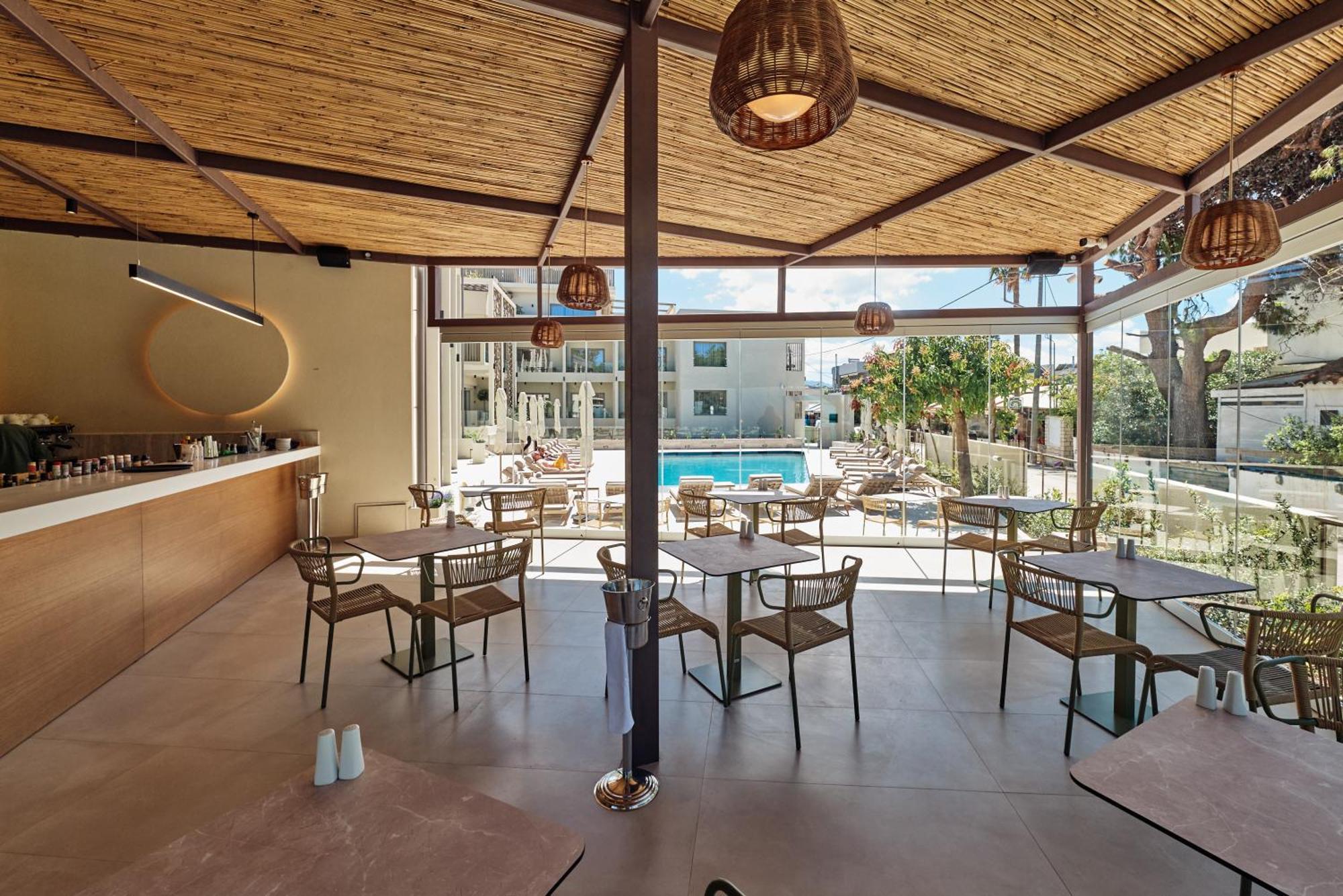 Inea Sole Boutique Hotel Като-Дарацо Екстер'єр фото